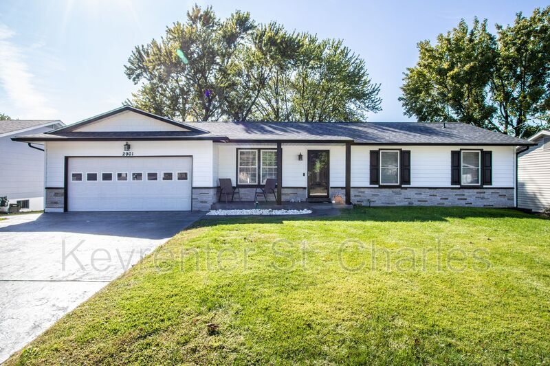 Primary Photo - 2901 Olde Gloucester Dr