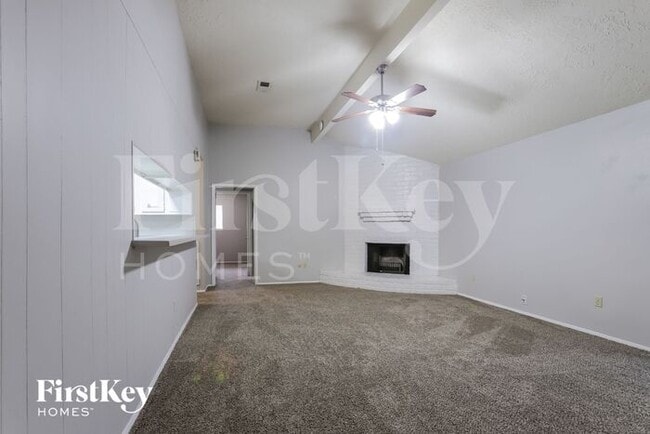Building Photo - 6114 Knotty Post Ln