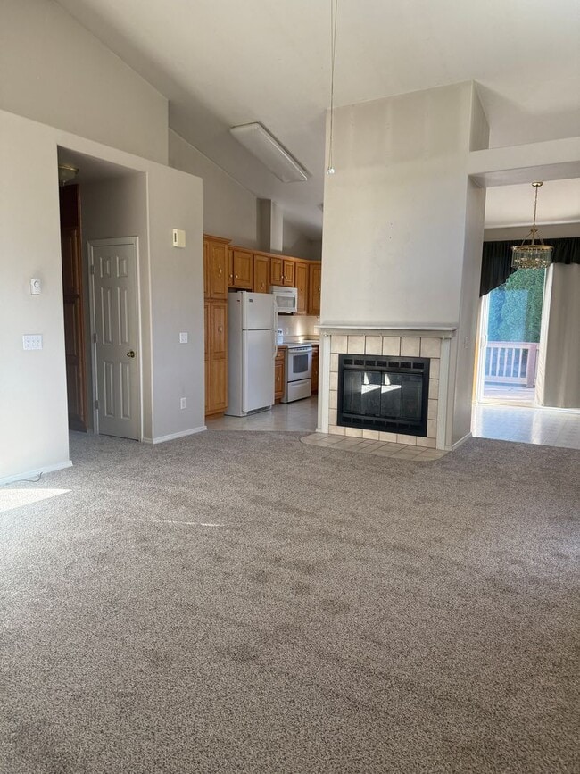 Building Photo - 929 Seagate St