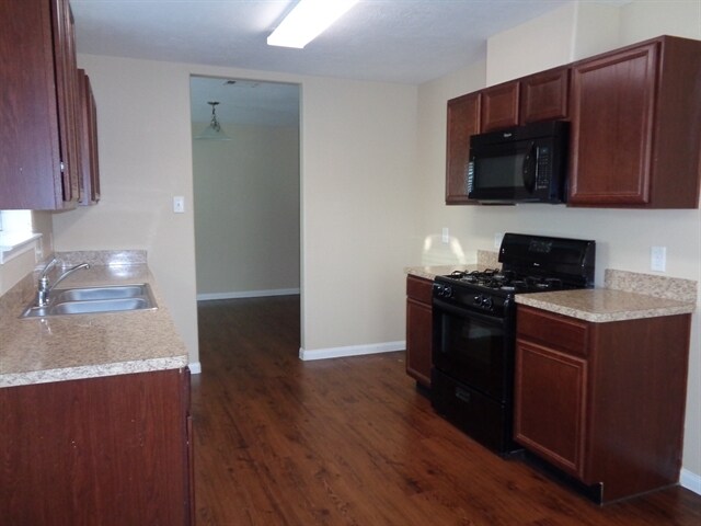 Building Photo - 3306 Maris Way