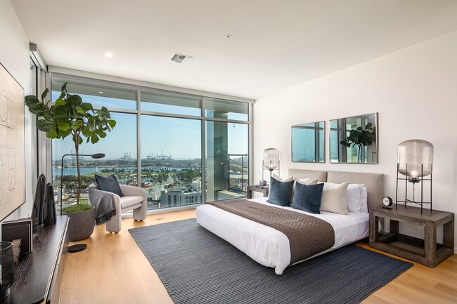 Building Photo - 200 West Ocean