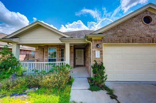 Building Photo - 21223 Clover Crest Dr