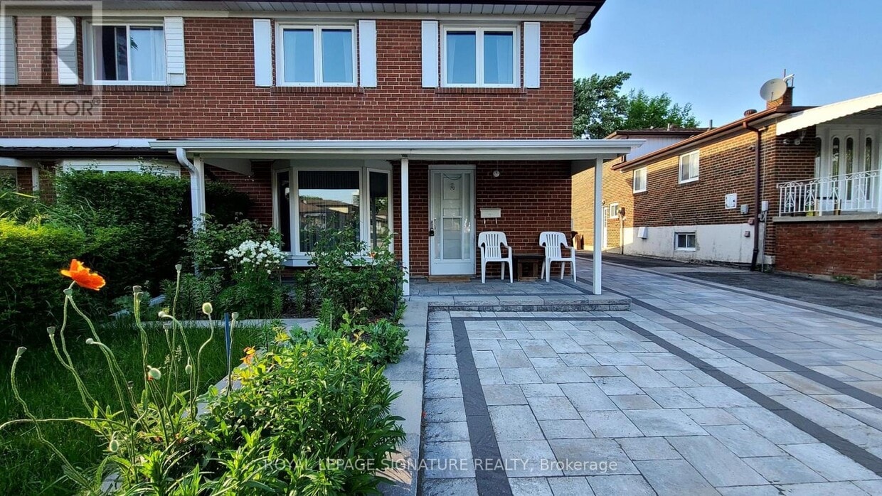 Primary Photo - 10 Painswick Crescent