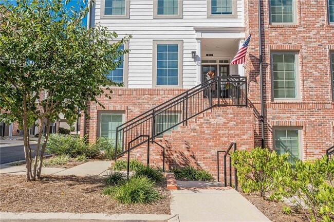 Building Photo - 515 Burton Dr