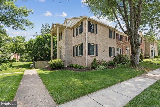 Building Photo - 7401 Willshire Hunt Ct
