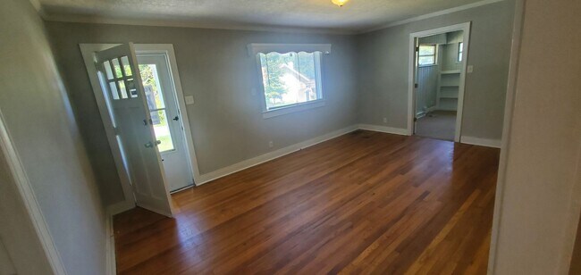 Foto del edificio - 3933 Cullen Street