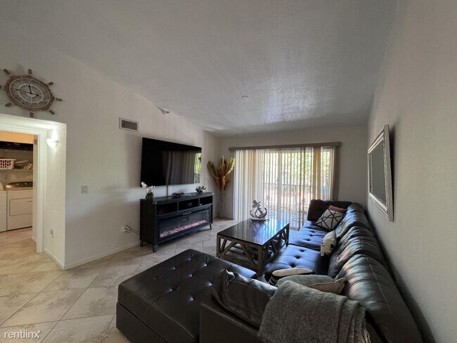 Foto del edificio - 2 br, 2 bath House - 145 Yacht Club Way Ap...