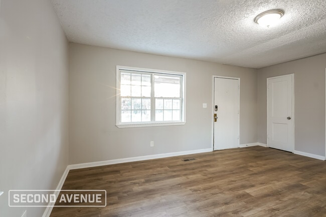 Building Photo - 1225 15th St SW
