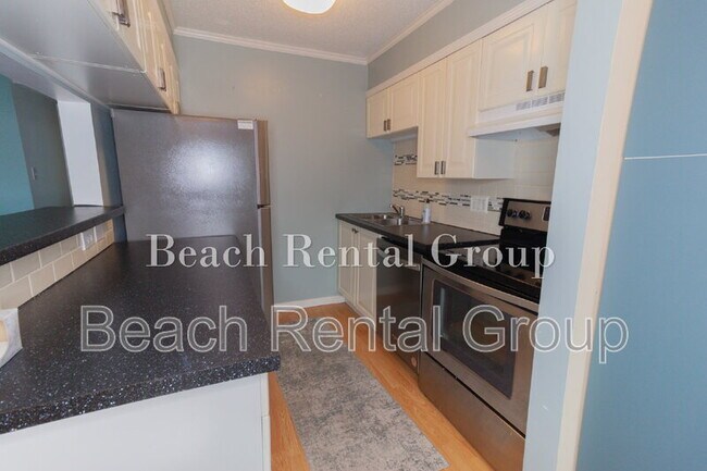 Foto del edificio - 609 Hillside Dr S