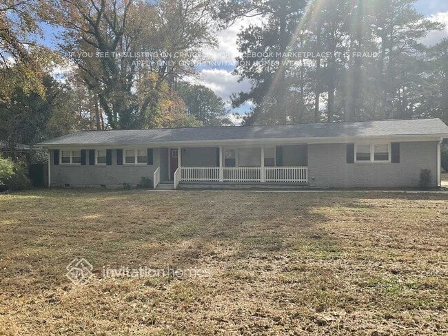 Building Photo - 1804 Timothy Dr SW