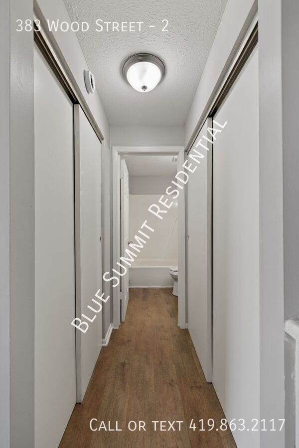 Building Photo - 383 Wood St