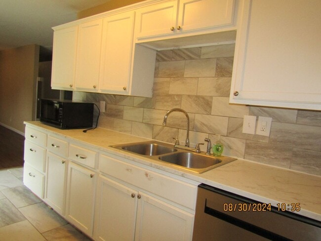 Building Photo - Move In Special: $200 off on The First Ful...