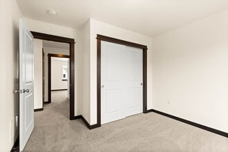 Building Photo - 693 Rookery Ln