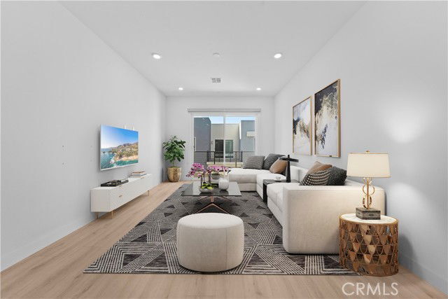 Building Photo - 155 Baluster