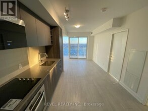 Building Photo - 2033 Kennedy Rd