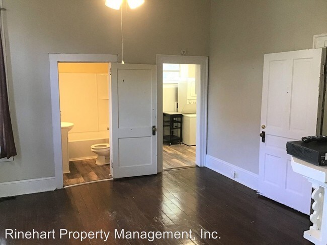 Foto del edificio - 1 br, 1 bath Apartment - 356 College Avenue