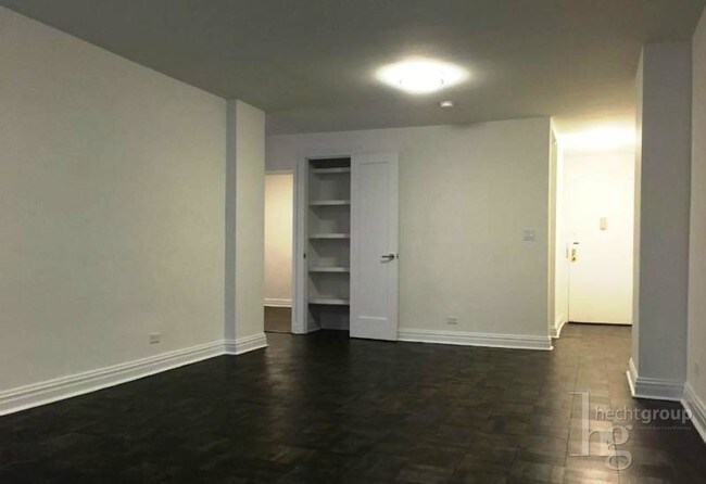 Foto del edificio - 145 E 15th St