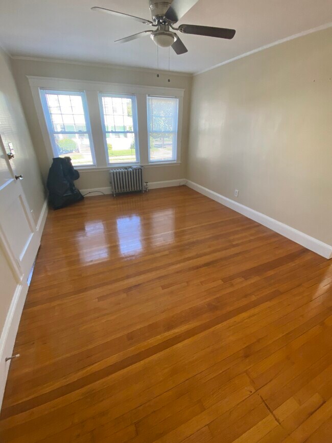 121 Butler Rd Unit 1L, Quincy, MA 02169 Condo for Rent in Quincy, MA