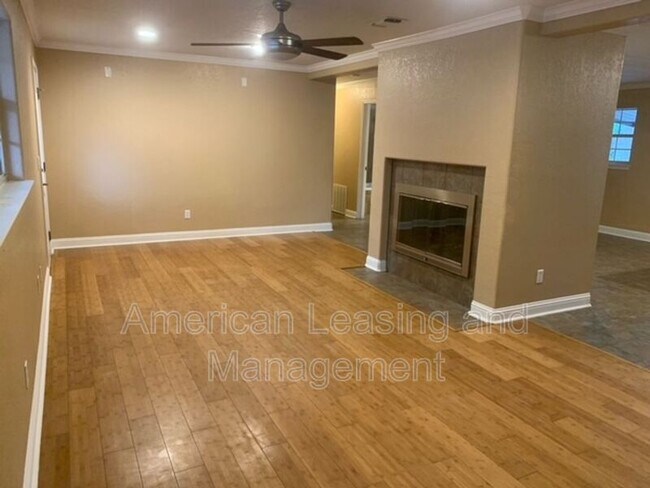 Foto del edificio - 1204 Scott St