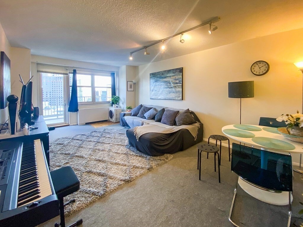 Primary Photo - 151 Tremont St