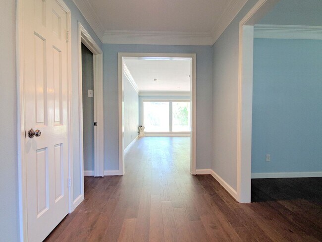 Foto del edificio - 139 Haversham Dr