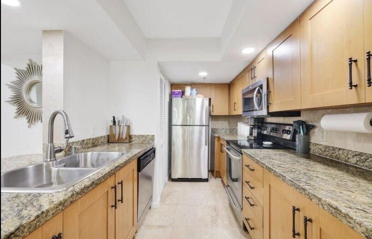 Photo - 3143 Clint Moore Rd (Boca Raton, FL)