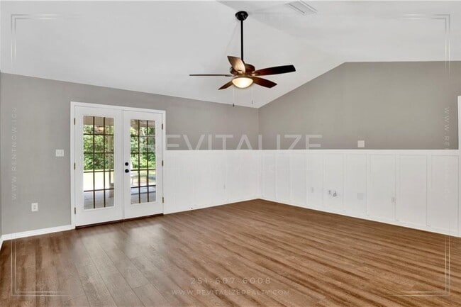 Foto del edificio - Beautifully Updated 3/2 Brick Home in Fole...