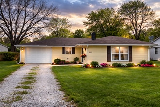 Building Photo - 5707 Gateway Dr