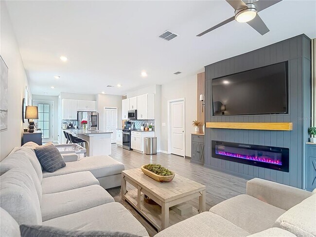 Foto del edificio - 7531 Ashcroft Dr