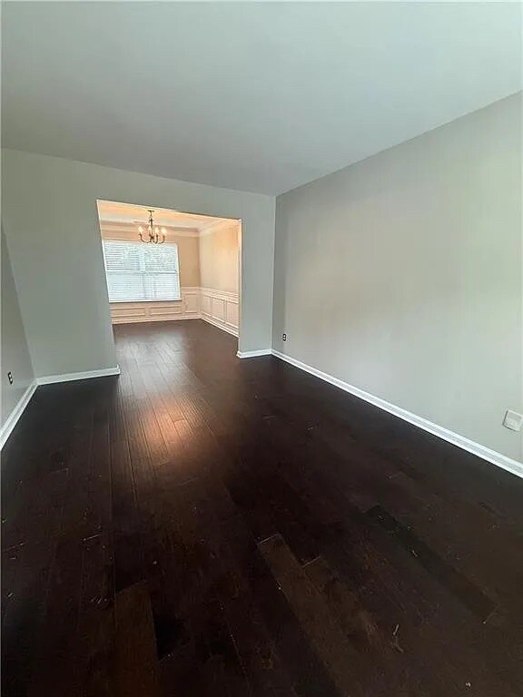 Building Photo - Room in House on Ash Tree St SW