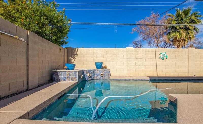 Foto del edificio - 7406 E Edgemont Ave