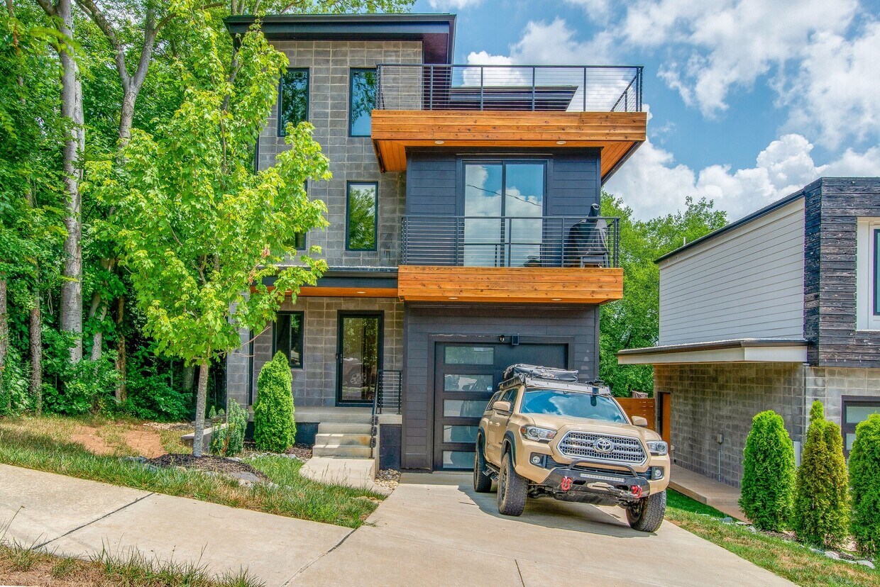 3112 Cliff Dr, Nashville, TN 37218 House for Rent in Nashville, TN