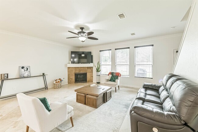 Foto del edificio - 22538 Goss Spring Ct