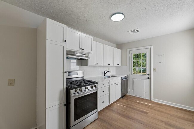 Foto del edificio - 912 SW 48th St