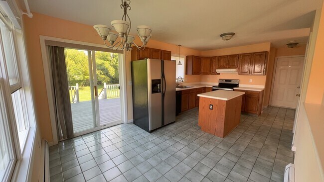 Foto del edificio - 43 Walek Farms Rd