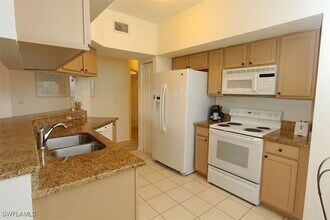 Building Photo - 9060 Palmas Grandes Blvd