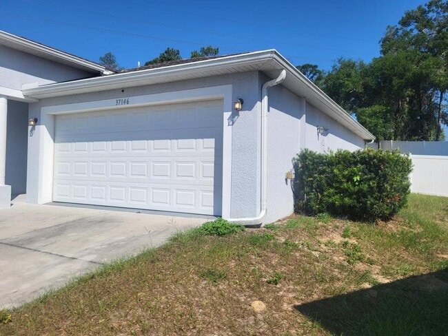Building Photo - 37146 Highland Bluff Cir