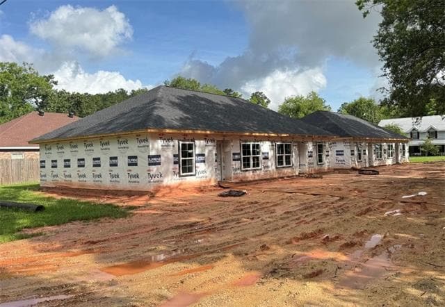 Building Photo - 501 Haney Ln