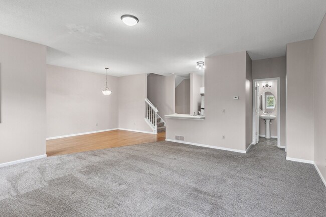 Foto del edificio - 547 Woodduck Dr