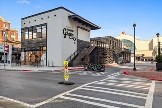 Building Photo - 18 North St NW