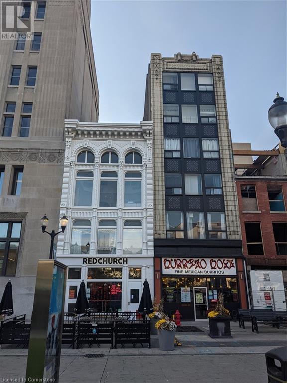Photo principale - 66 King St E