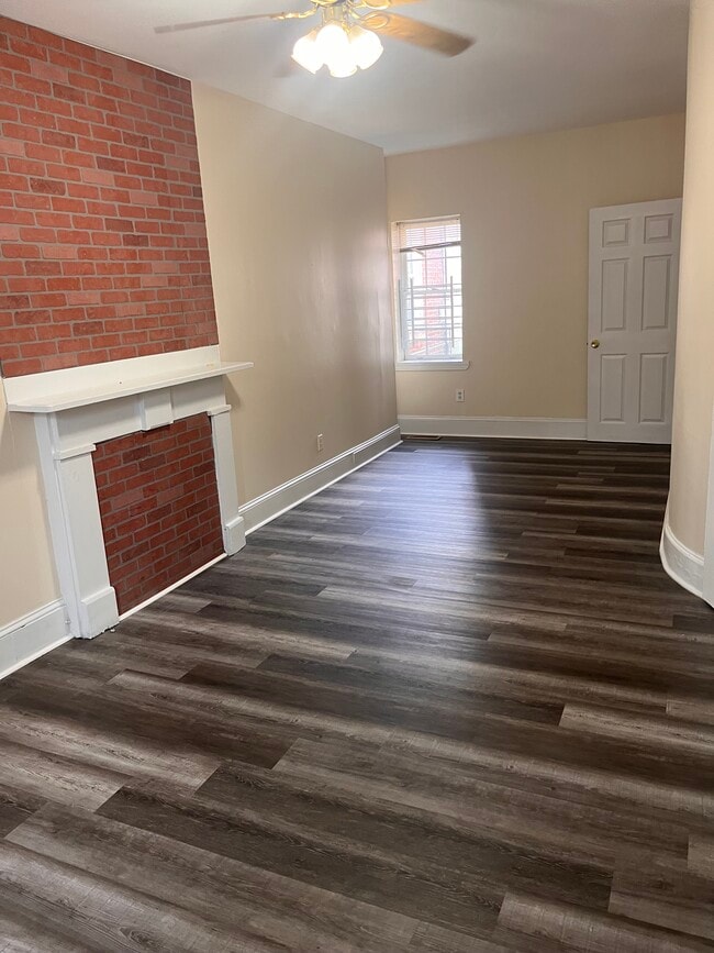 Foto del edificio - 933 N Pine St