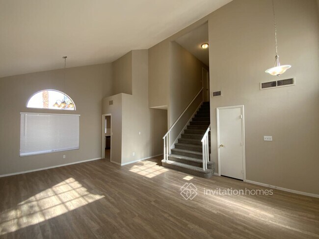 Building Photo - 5608 Redquail Cir