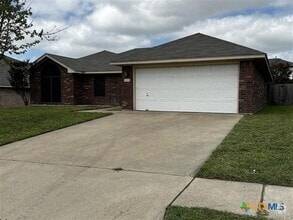 Building Photo - 5505 Gunnison Dr