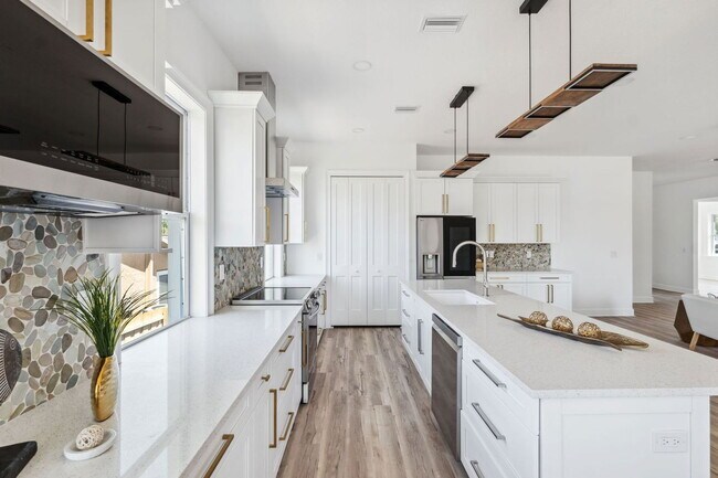 Foto del edificio - 8622 Inwood Dr