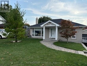 Building Photo - 260 Hillside Dr
