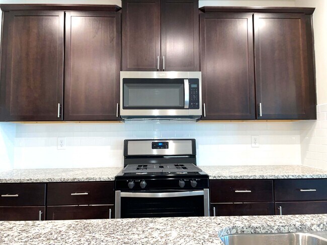 Foto del edificio - 1642 Villageside Ct