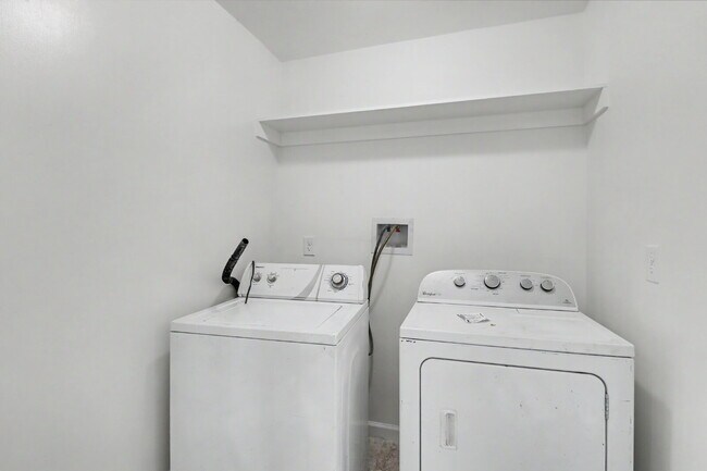 Foto del edificio - 1 bedroom for rent!