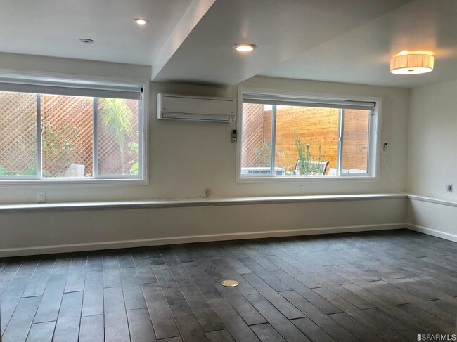 Foto del edificio - 1986 20th Ave