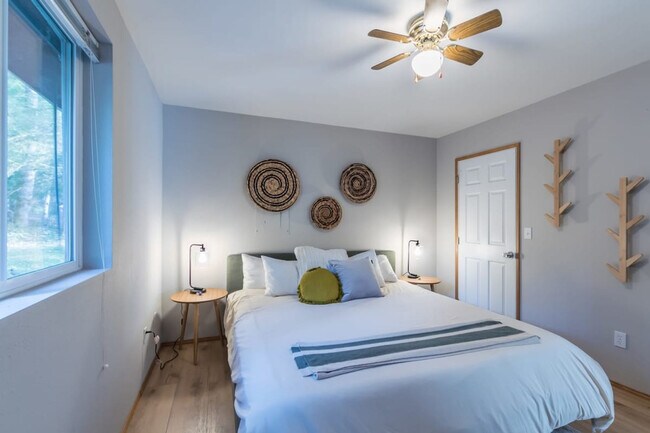 Foto del edificio - 226 Paradise Dr